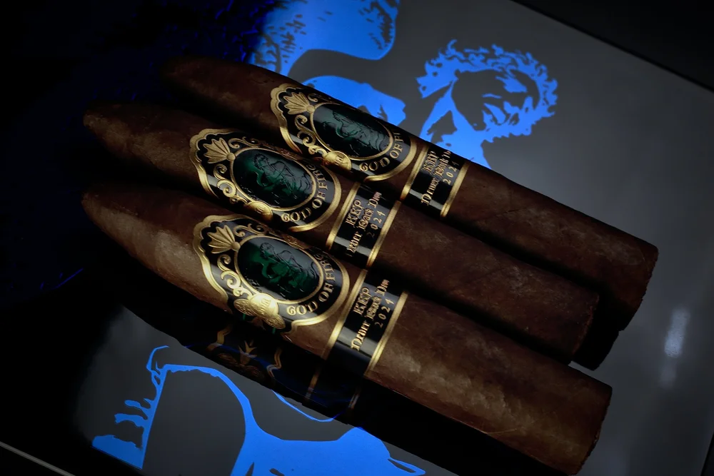 God of Fire KKP Never Back Down | God of Fire - Rare Vintage